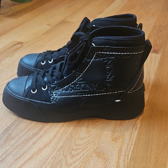 JW ANDERSON Shoes - JW Anderson Black High-Top Sneakers, Size 9